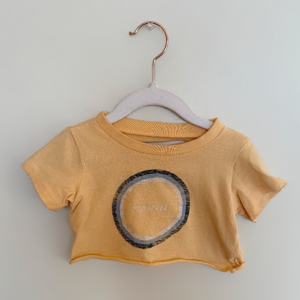 VINTAGE Hurley Kids Crop Top Creamy Yellow